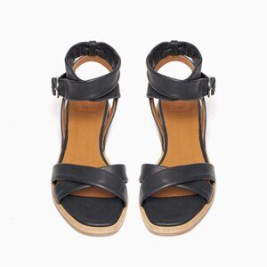 New COCLICO Women's Katriane sandals size 39 in Deep Sea (navy)